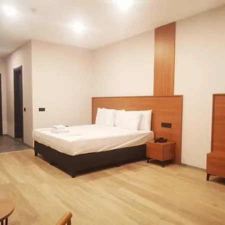 Hotel Restway Esmirna