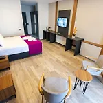 Restway Hotel
