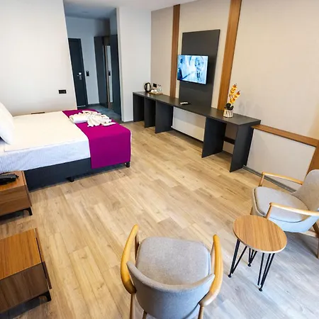 Restway Hotel