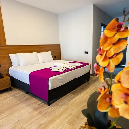 Restway Hotel İzmir